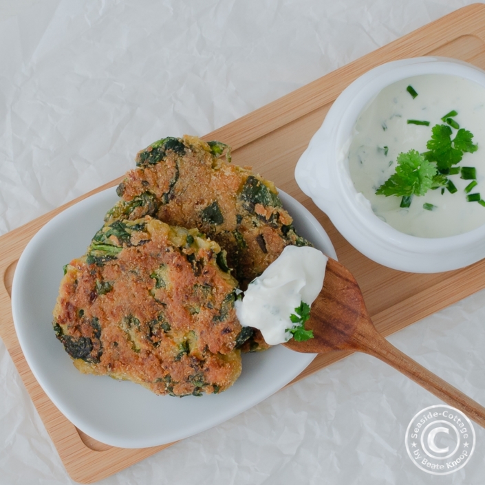 baerlauch_spinat_bratlinge_mit_dip_05 Rezept für vegetarische Bärlauch-Spinat-Bratlinge