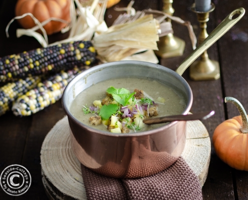 Herbstzeit Suppenzeit Suppe mit Esskastanien und Pilzen